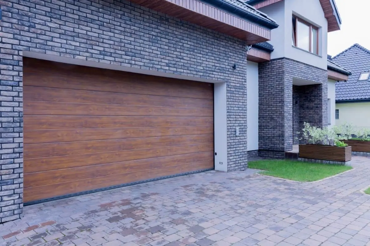 New-Garage-Door-Installation-3